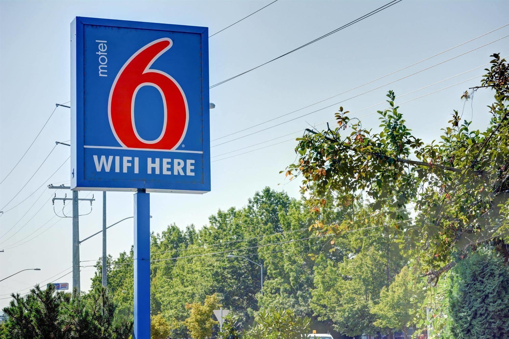 Motel 6-Springfield, Or - Eugene North Εξωτερικό φωτογραφία